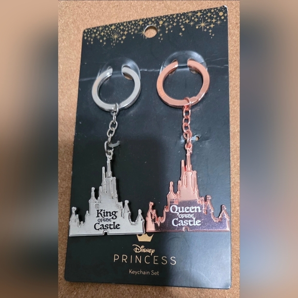 Disney Accessories - Disney Princess Keychain Set King & Queen Of The Castle NEW ON CARD